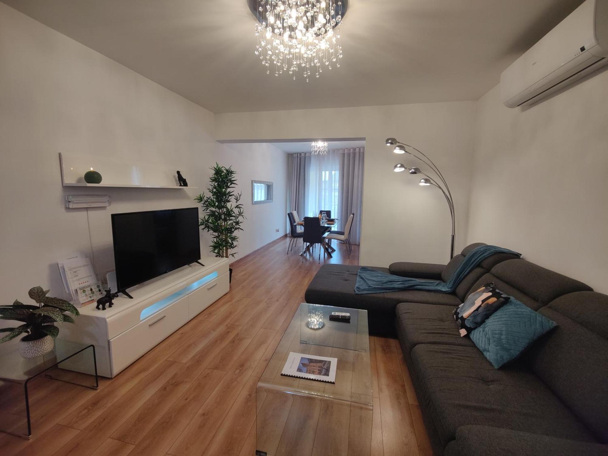 Central Modern Sliema 2 Bedroom Apartment Exterior photo